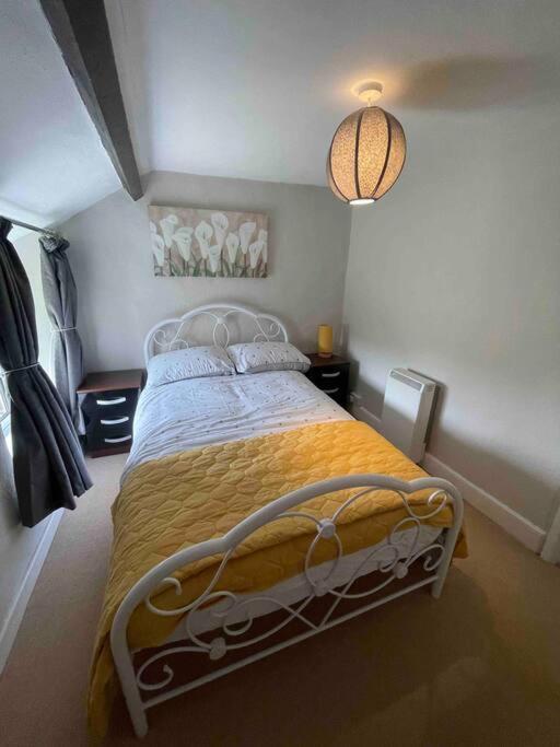 Yew Tree Cottage, 3 Bedroom, 4 Church Row Defynnog Devynock Экстерьер фото